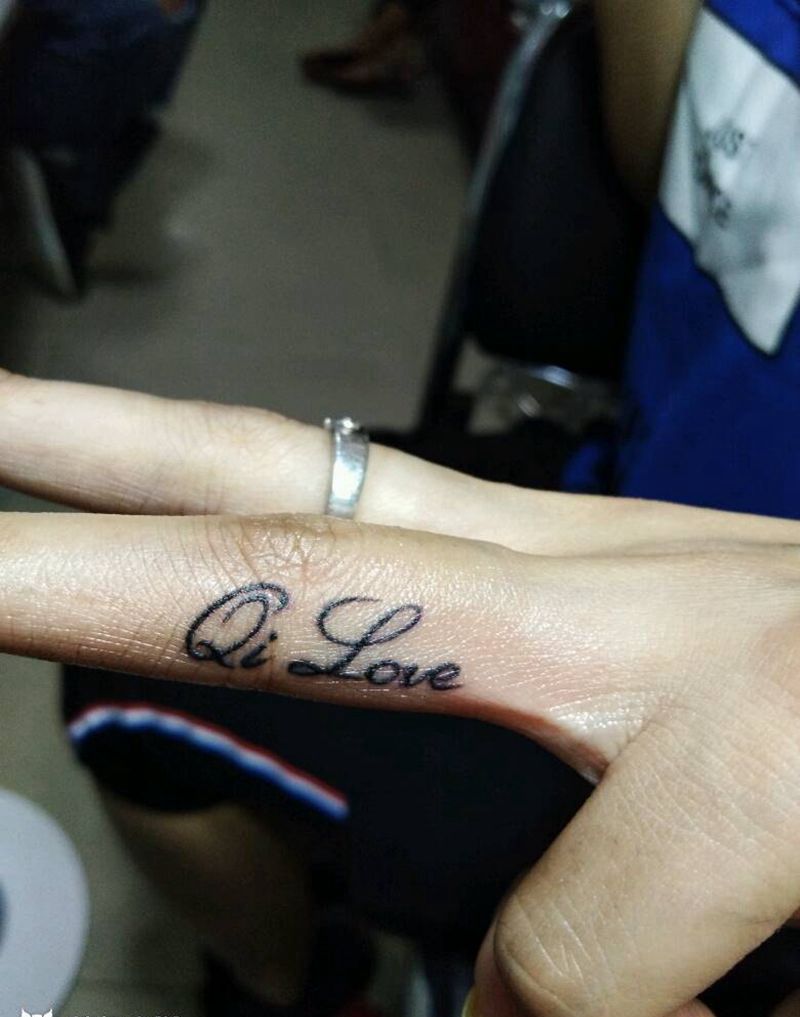 手指英文纹身图片_