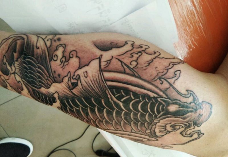 北京小松刺青 锦鲤作品纹身图片_