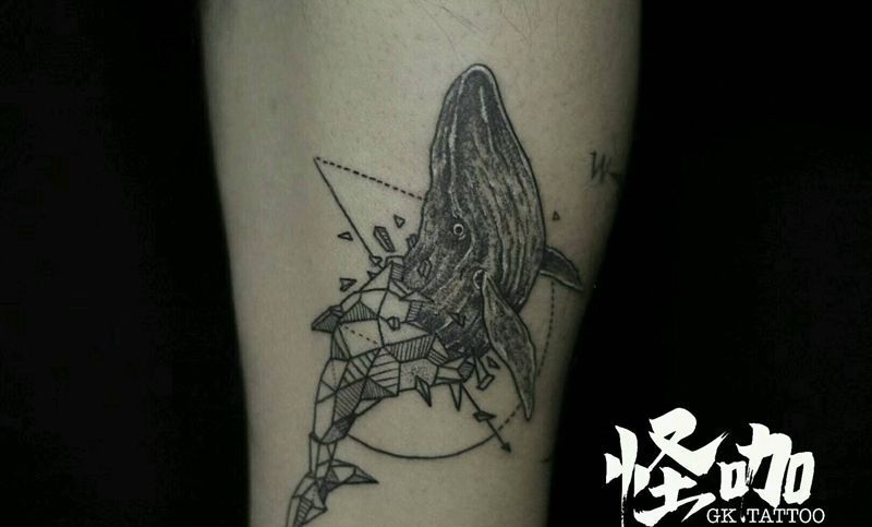 鲸鱼纹身图片_手臂腿部几何动物原创成品纹身图案