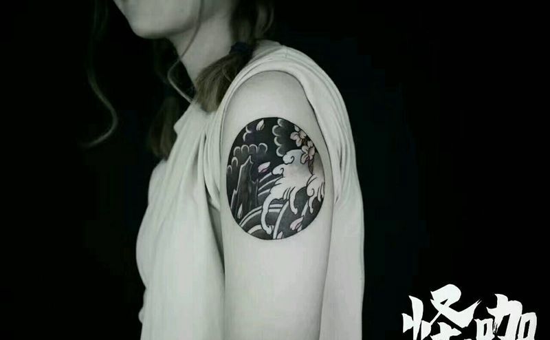 海浪纹身图片_手臂传统原创成品纹身图案