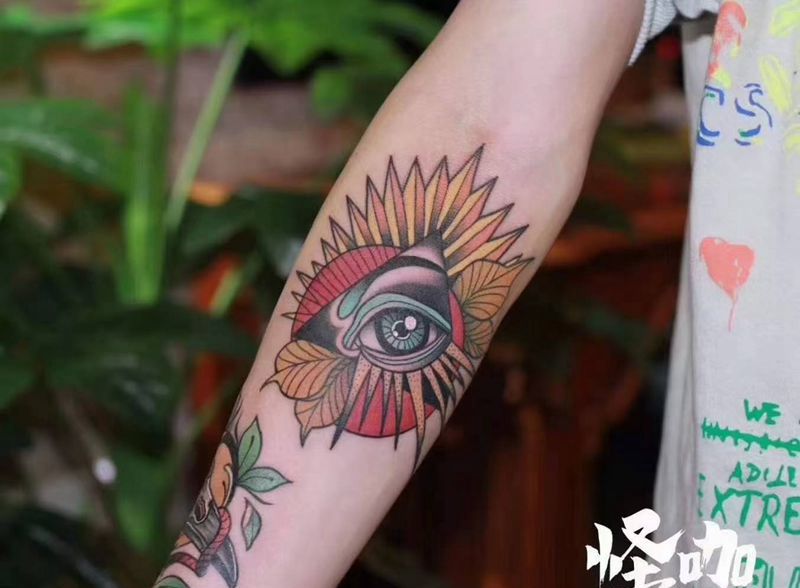 全视之眼tattoo纹身图片_手臂纹身图案