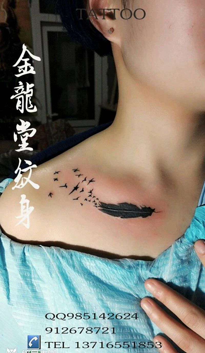 羽毛纹身纹身图片_胸部清新动物成品纹身图案
