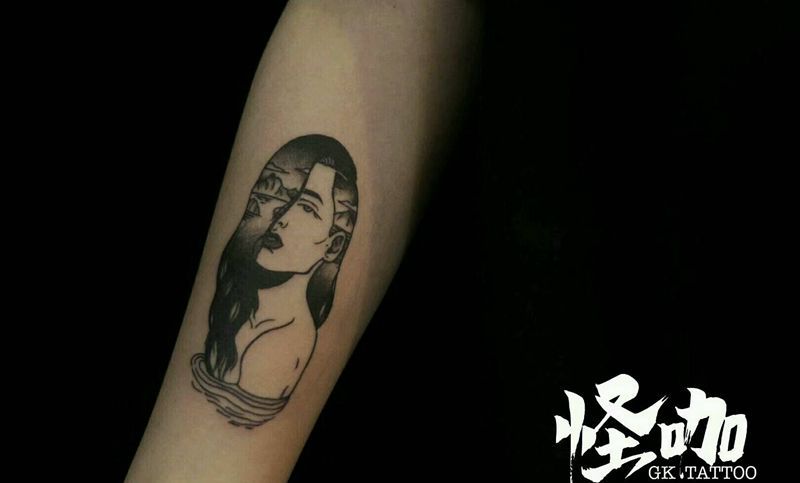 女人纹身图片_手臂欧美清新人物原创成品纹身图案