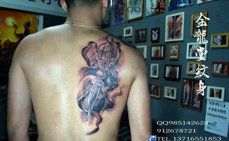 降魔杵纹身图片_背部传统宗教纹身图案