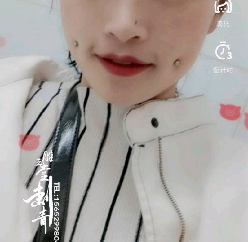 酒窝钉纹身图片_