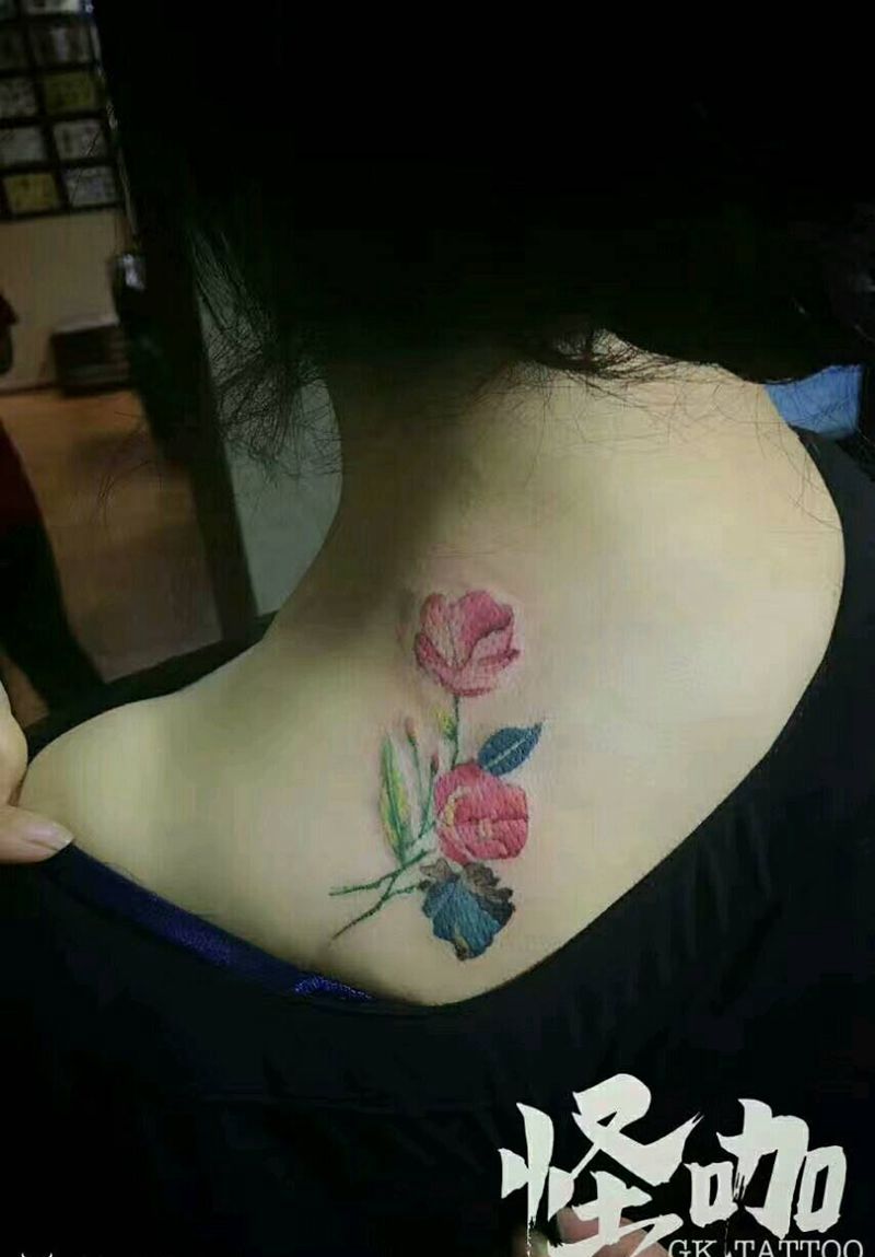 花纹身图片_肩部背部清新植物原创成品纹身图案