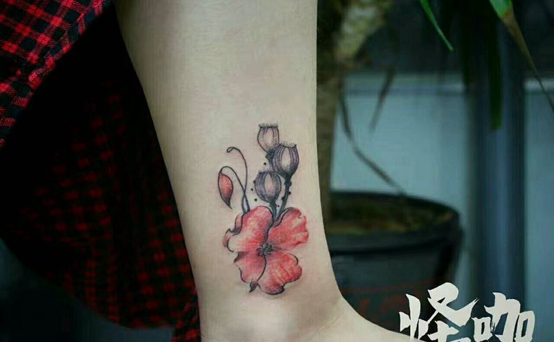 花卉纹身图片_腿部清新植物原创成品纹身图案