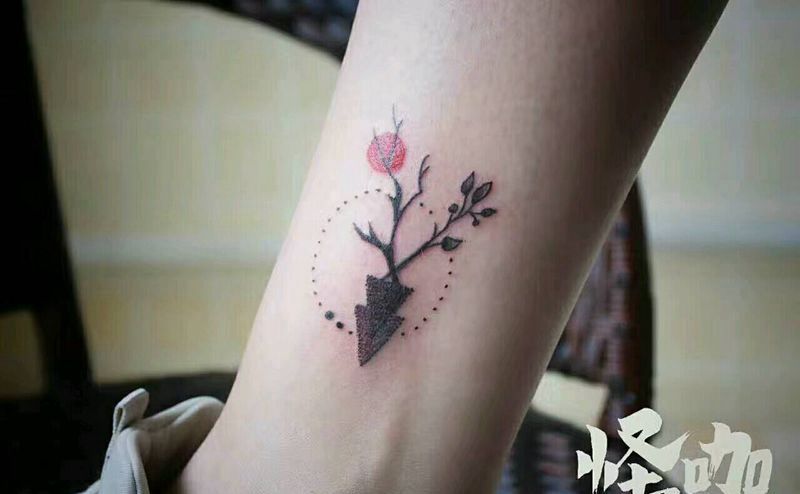 小清新纹身图片_手臂清新植物原创成品纹身图案