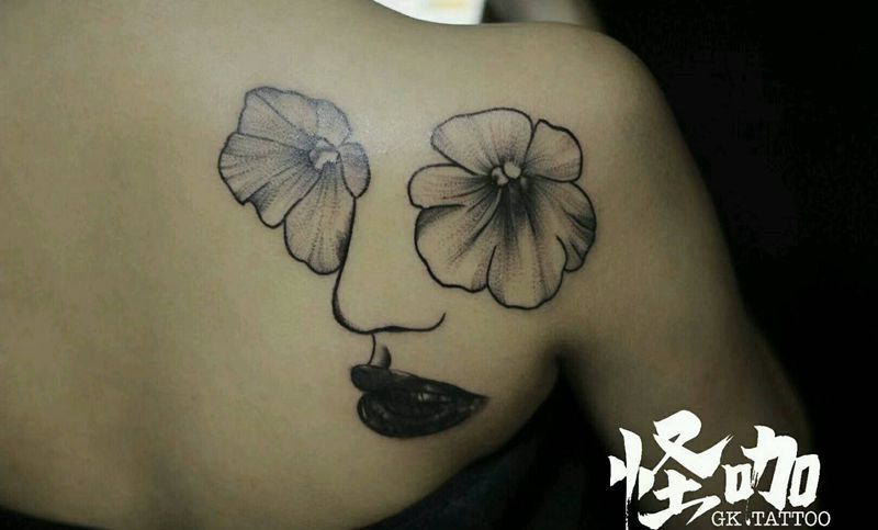 脸纹身图片_肩部人物原创成品纹身图案