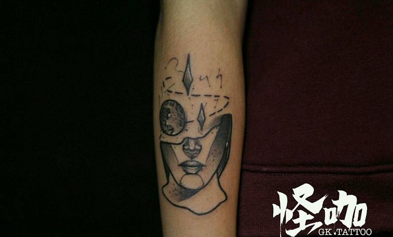 手臂作品纹身图片_手臂清新人物鬼神原创成品纹身图案
