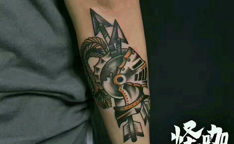 骑士纹身图片_手臂欧美原创成品纹身图案