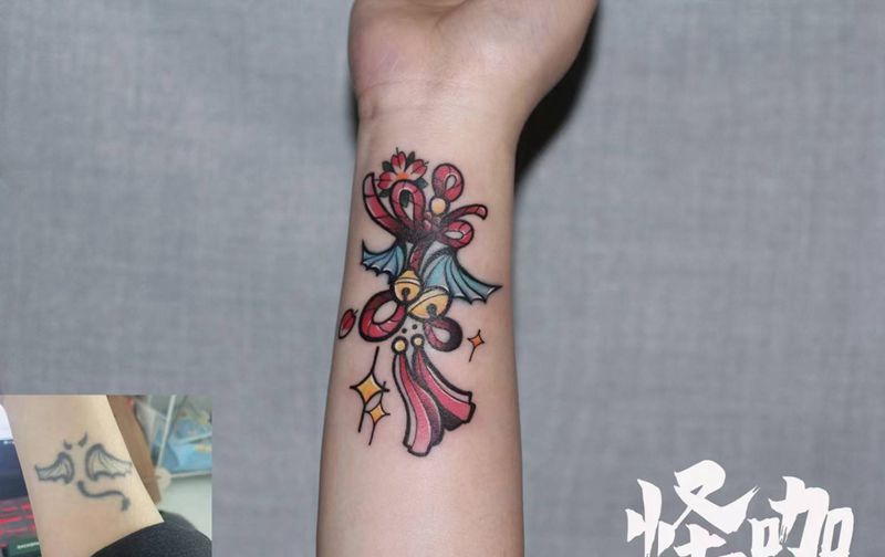 修改tattoo纹身图片_手臂Old School纹身图案