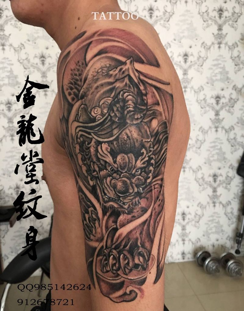 大臂招财貔貅纹身图片_手臂新传统纹身图案