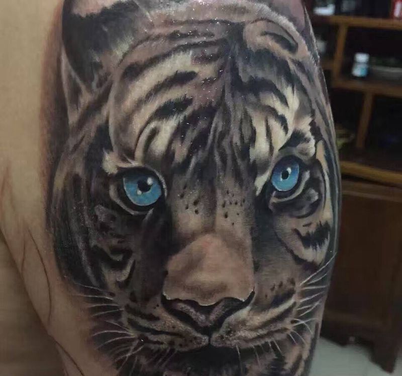写实风格老虎纹身图片_
