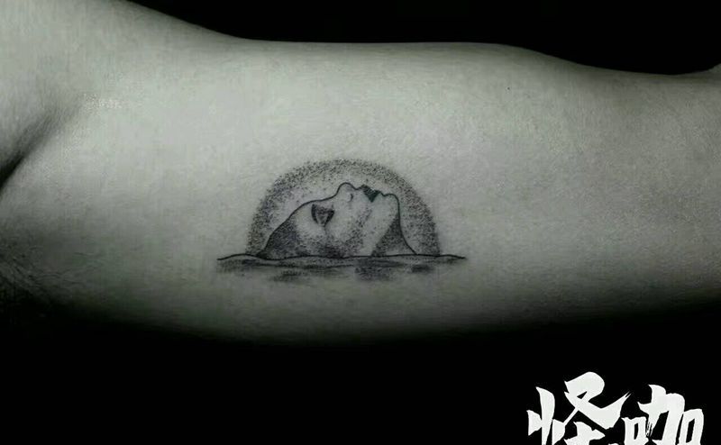 点刺纹身图片_手臂欧美原创成品纹身图案