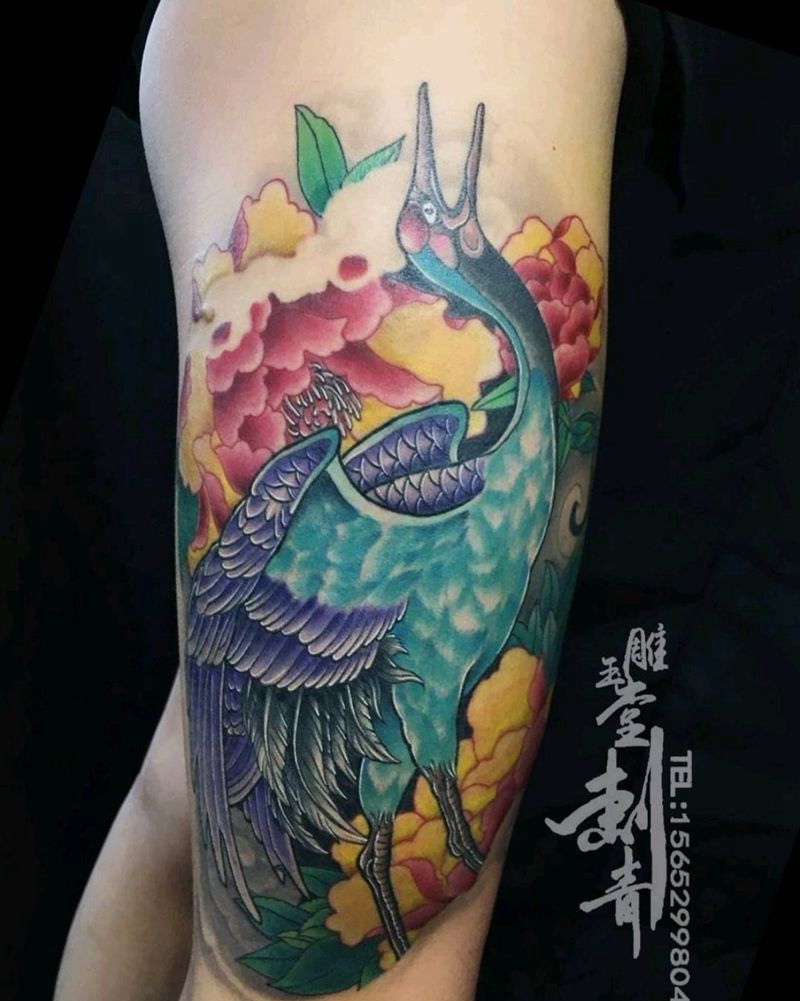 仙鹤纹身图片_腿部纹身图案