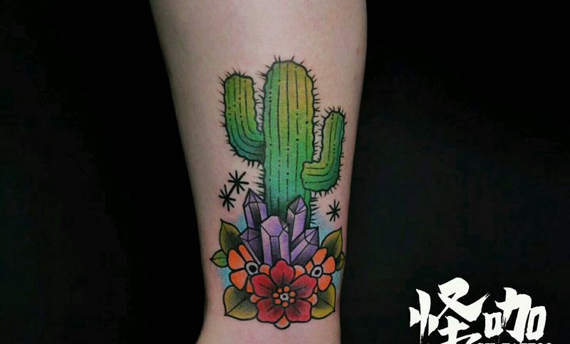 仙人掌纹身图片_腿部欧美植物原创成品纹身图案