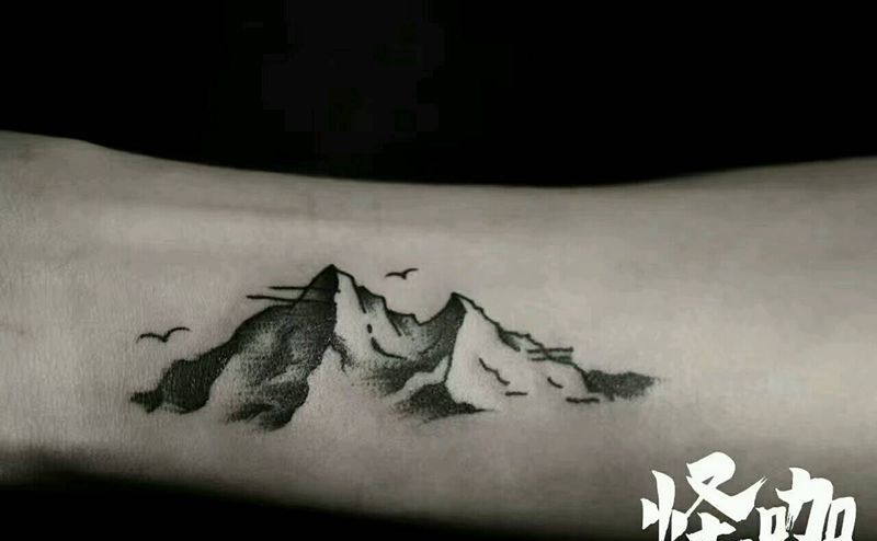 山纹身图片_手臂静物原创成品纹身图案