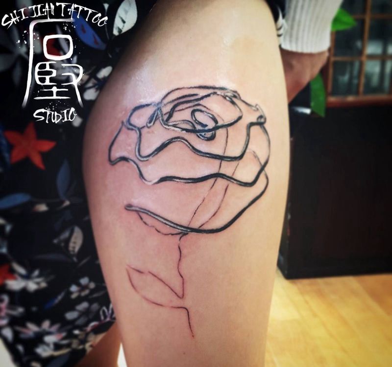 花纹身图片_成品欧美写实纹身图案