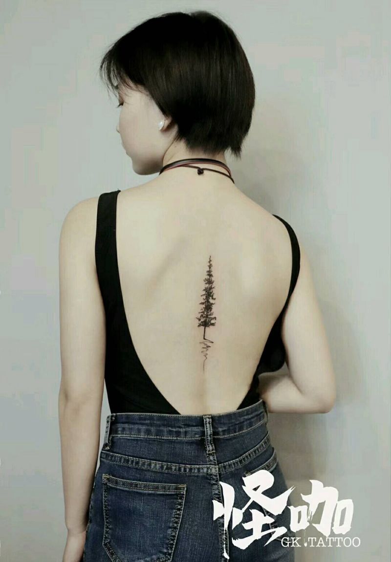 树纹身图片_背部纹身图案