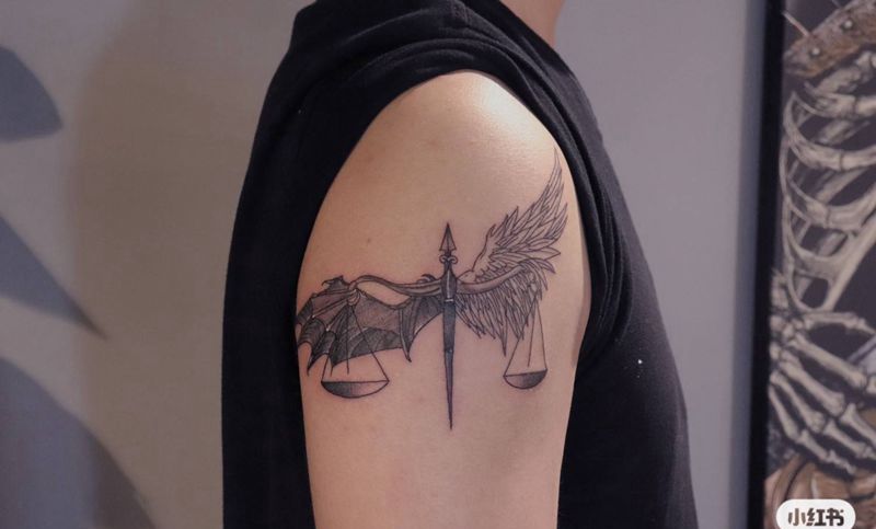 天秤纹身图片_手臂纹身图案