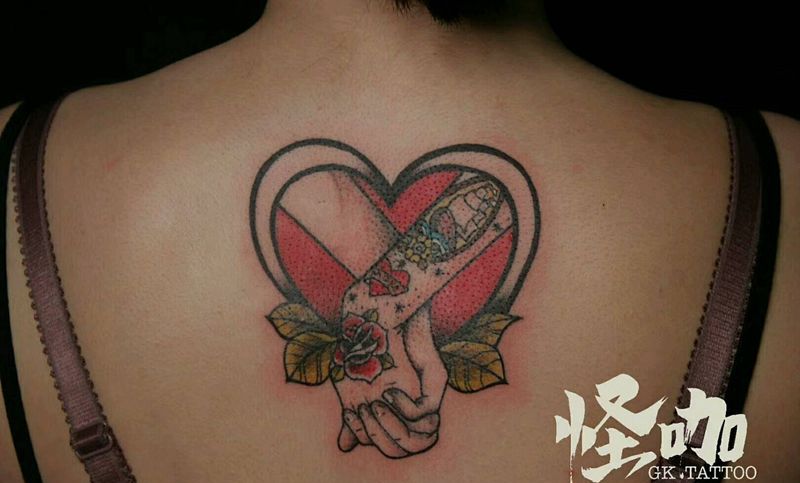 心纹身图片_背部欧美静物原创成品纹身图案