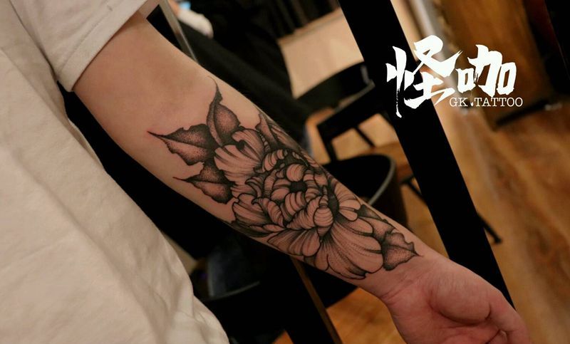 花纹身图片_手臂纹身图案