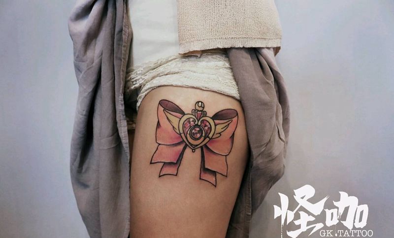 蝴蝶结纹身图片_腿部纹身图案