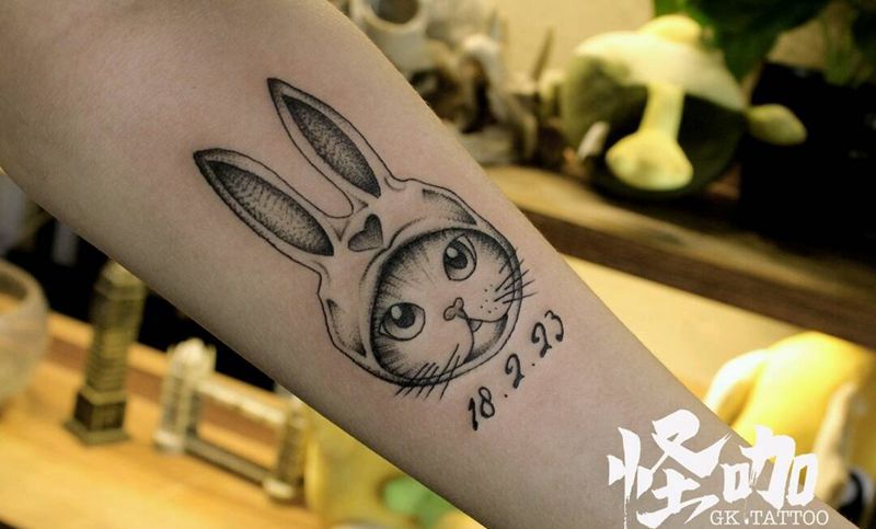 猫纹身图片_手臂纹身图案