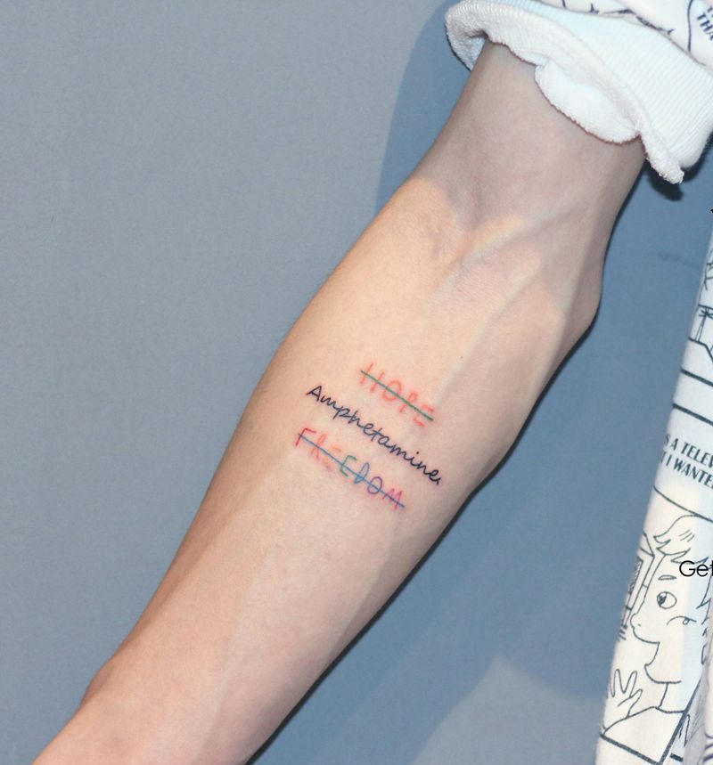 苯丙胺纹身图片_手臂纹身图案