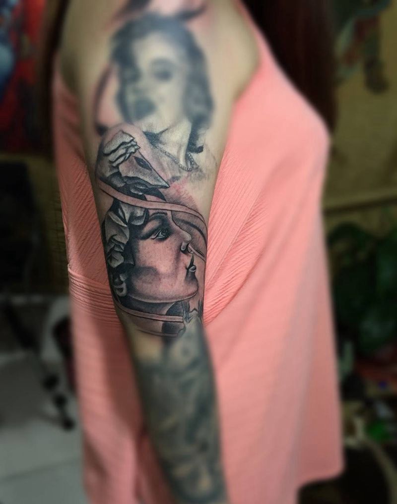 欧美女孩纹身图片_