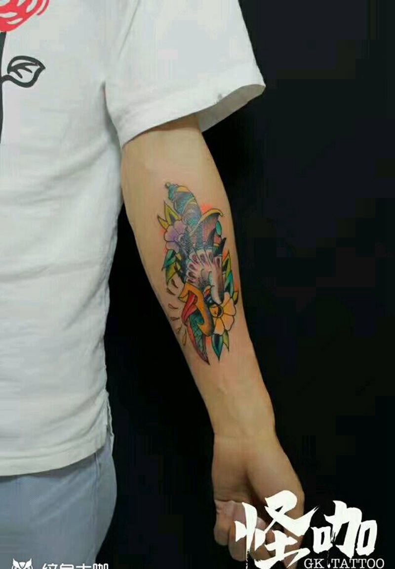 oldschool纹身图片_手臂欧美动物原创成品纹身图案
