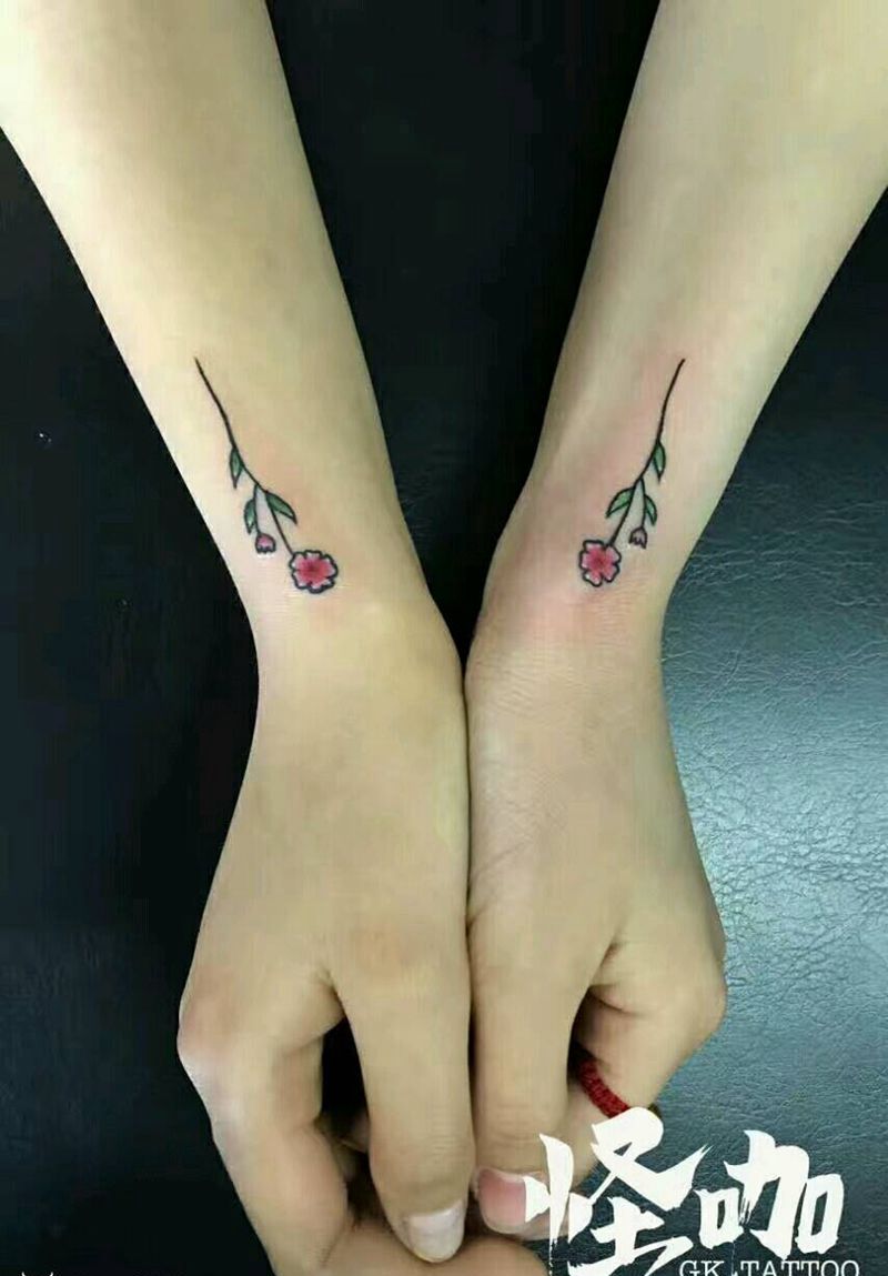 花纹身图片_手臂清新植物原创成品纹身图案