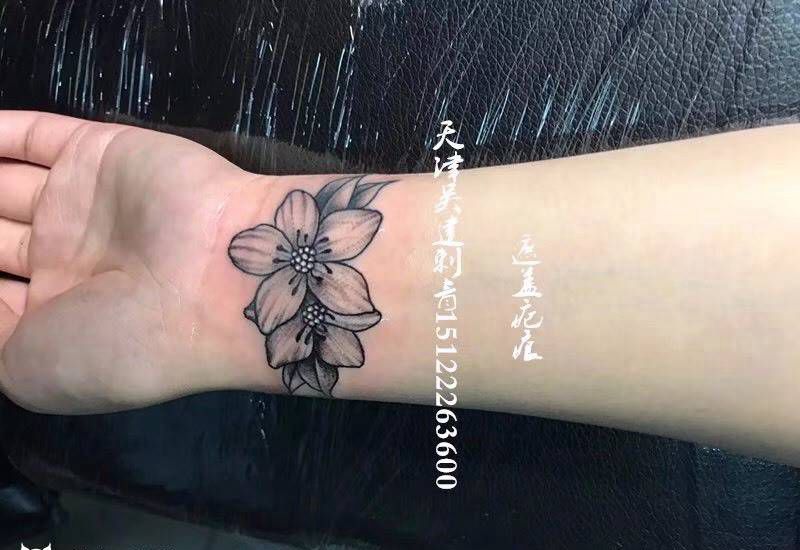 遮盖疤痕纹身图片_