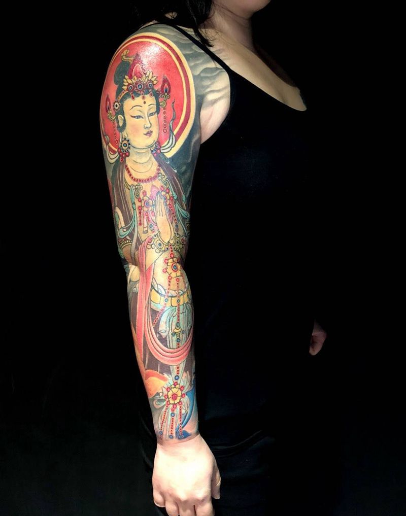 敦煌飞天纹身图片_手臂新传统敦煌壁画敦煌飞天女生花臂纹身图案