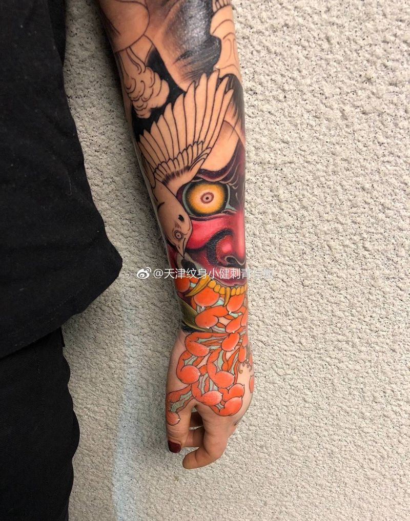 花臂般若菊花与鸟纹身图片_成品手稿手臂传统宗教人物原创菊花般若纹身图案
