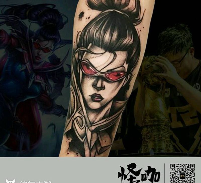 bye uzi纹身图片_手臂纹身图案