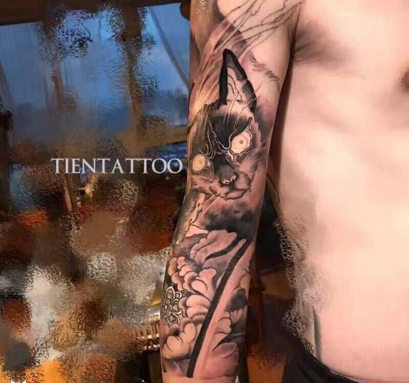 挖煤喵纹身图片_成品手臂肖像动物原创纹身图案