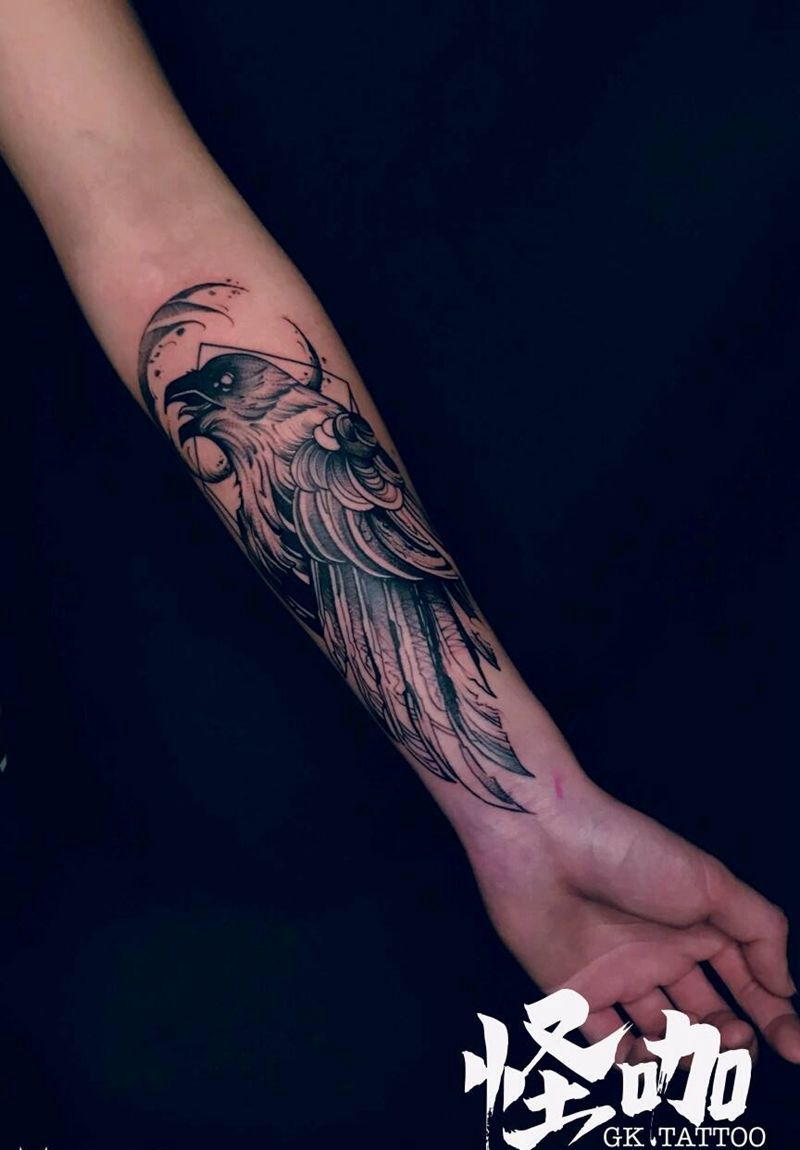 乌鸦纹身图片_手臂纹身图案