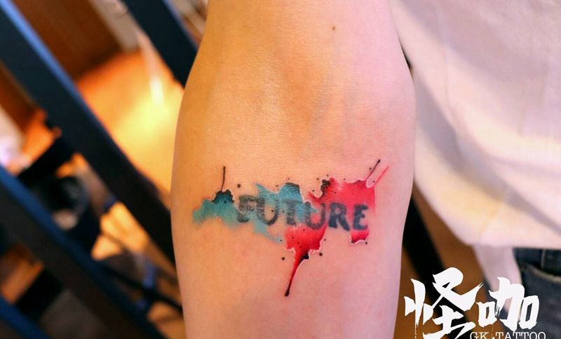 水彩风格修改旧纹身纹身图片_手臂水彩纹身图案