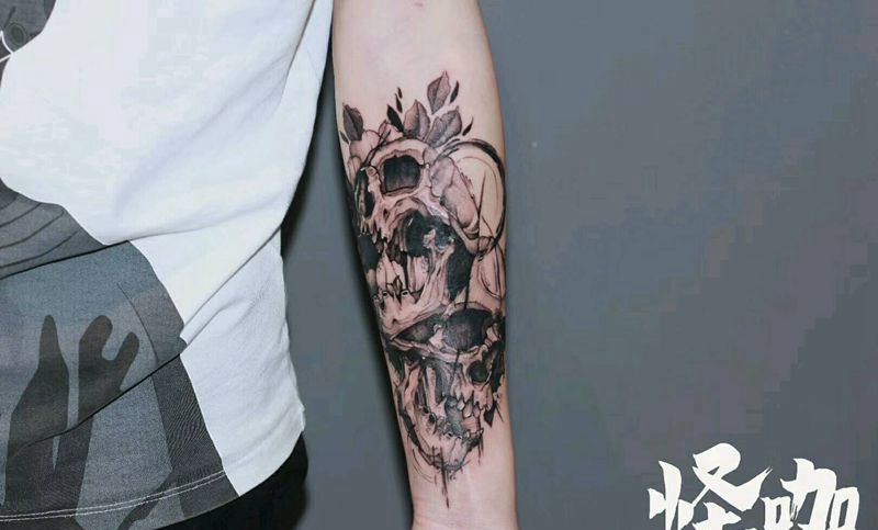 暗黑 骷髅纹身图片_手臂纹身图案
