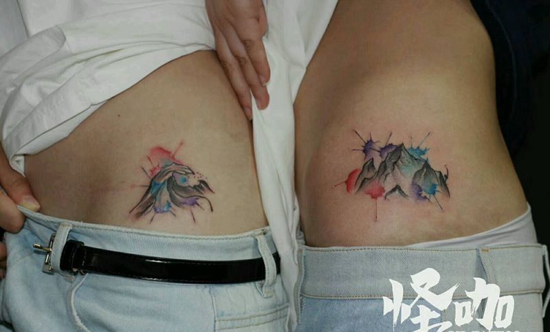 水墨纹身图片_腰部静物情侣原创成品纹身图案