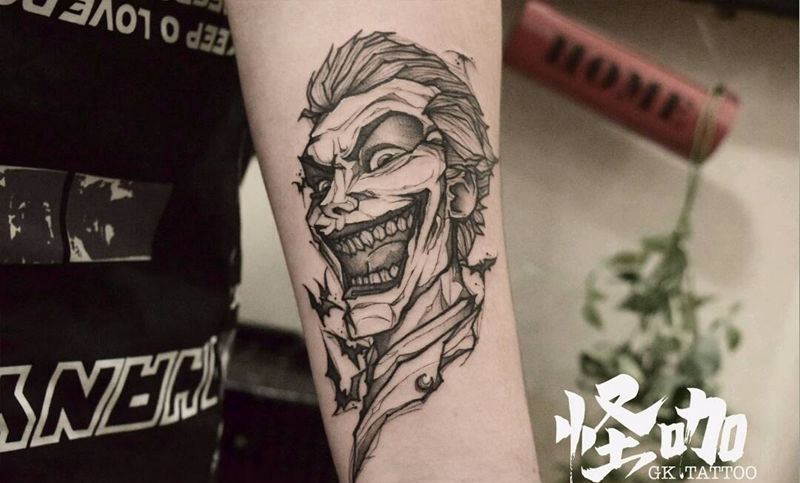小丑＆小丑女纹身图片_手臂纹身图案