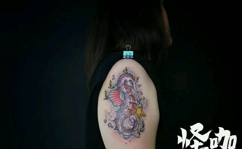 海马纹身图片_手臂欧美动物原创成品纹身图案