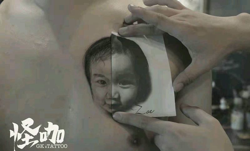 写实纹身图片_胸部纹身图案