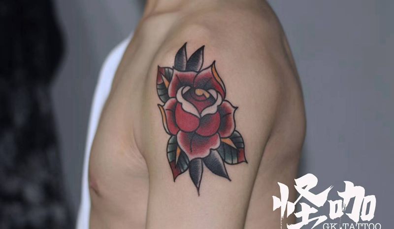 school花纹身图片_手臂Old School纹身图案