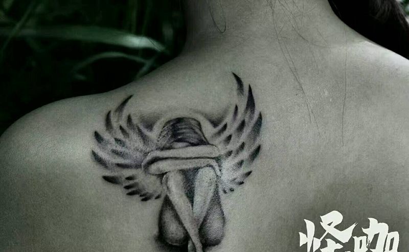 天使纹身图片_肩部欧美鬼神原创成品纹身图案