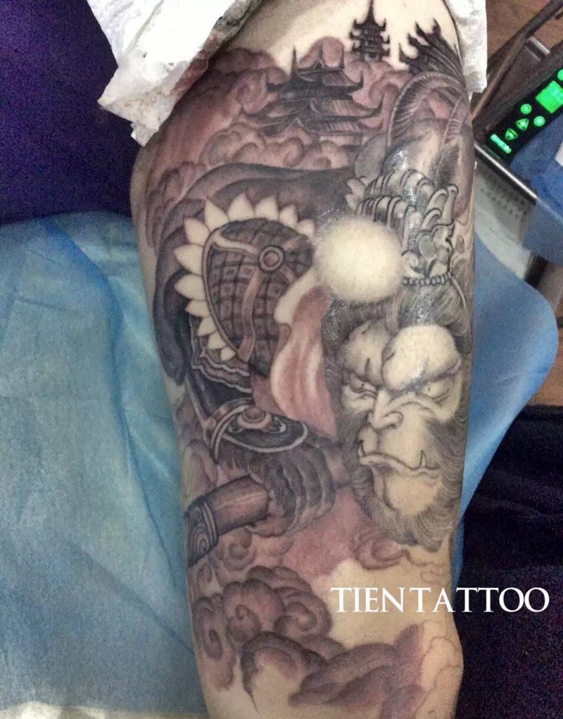 孙悟空纹身图片_成品腿部传统国画鬼神动物人物原创纹身图案