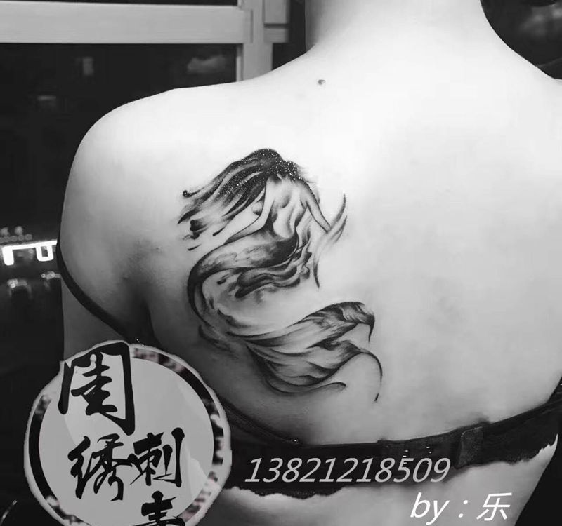 美人鱼纹身图片_成品肩部背部欧美传统肖像清新动物人物鬼神纹身图案