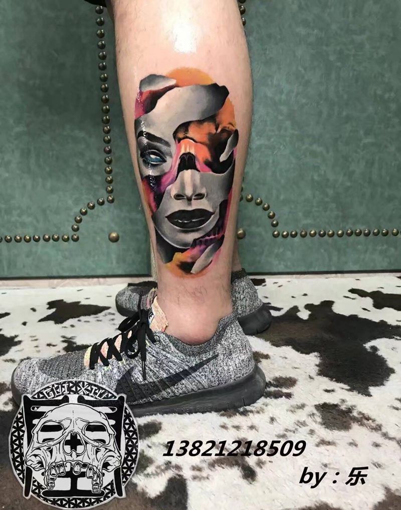 熔颜纹身图片_成品腿部脚部欧美写实肖像人物鬼神纹身图案